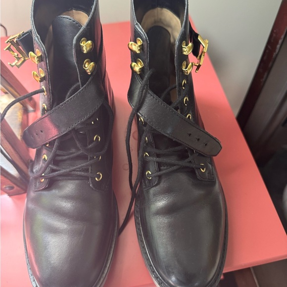 Gently used Lauren Ralph Lauren boots - Picture 1 of 11